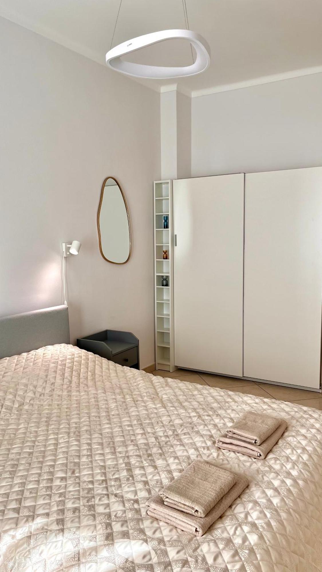 Appartamento Moderno In Via Monginevro Torino Kültér fotó